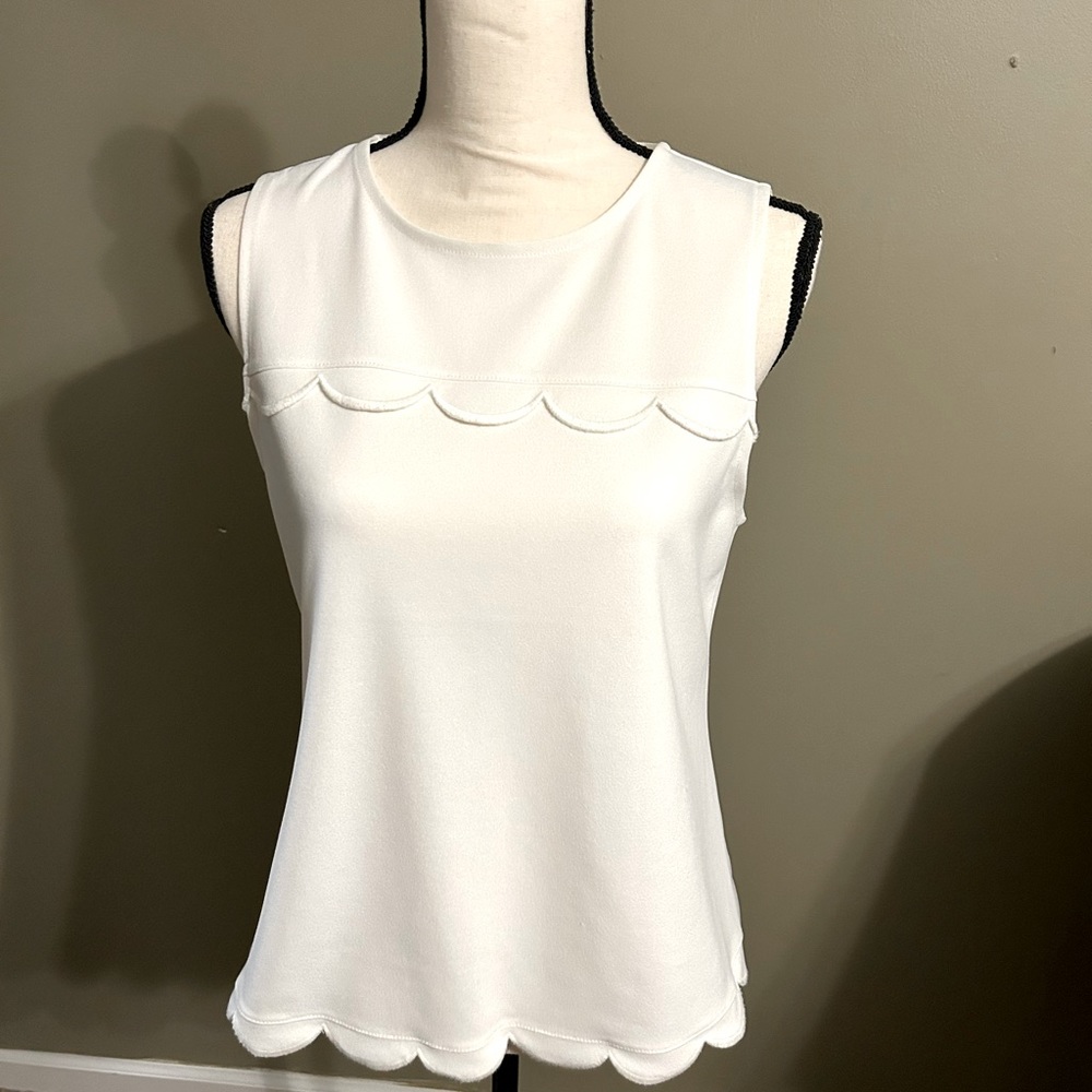 Ann Taylor white scalloped top/blouse